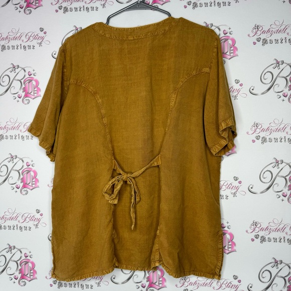 Tradition plus shirt button up western vintage embroidery floral tan belted luxe - Picture 2 of 10